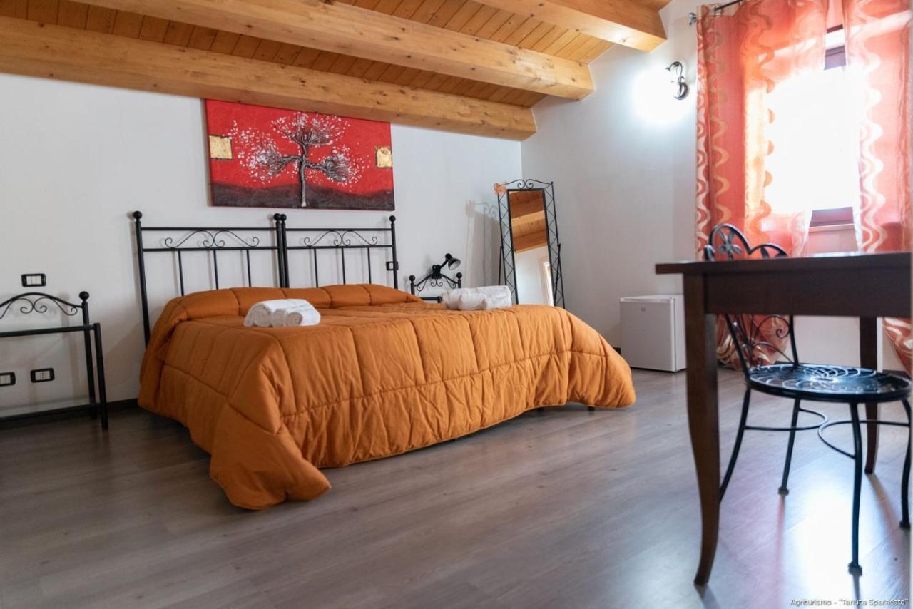 Agriturismo Tenuta Sparaceto 모디카 외부 사진